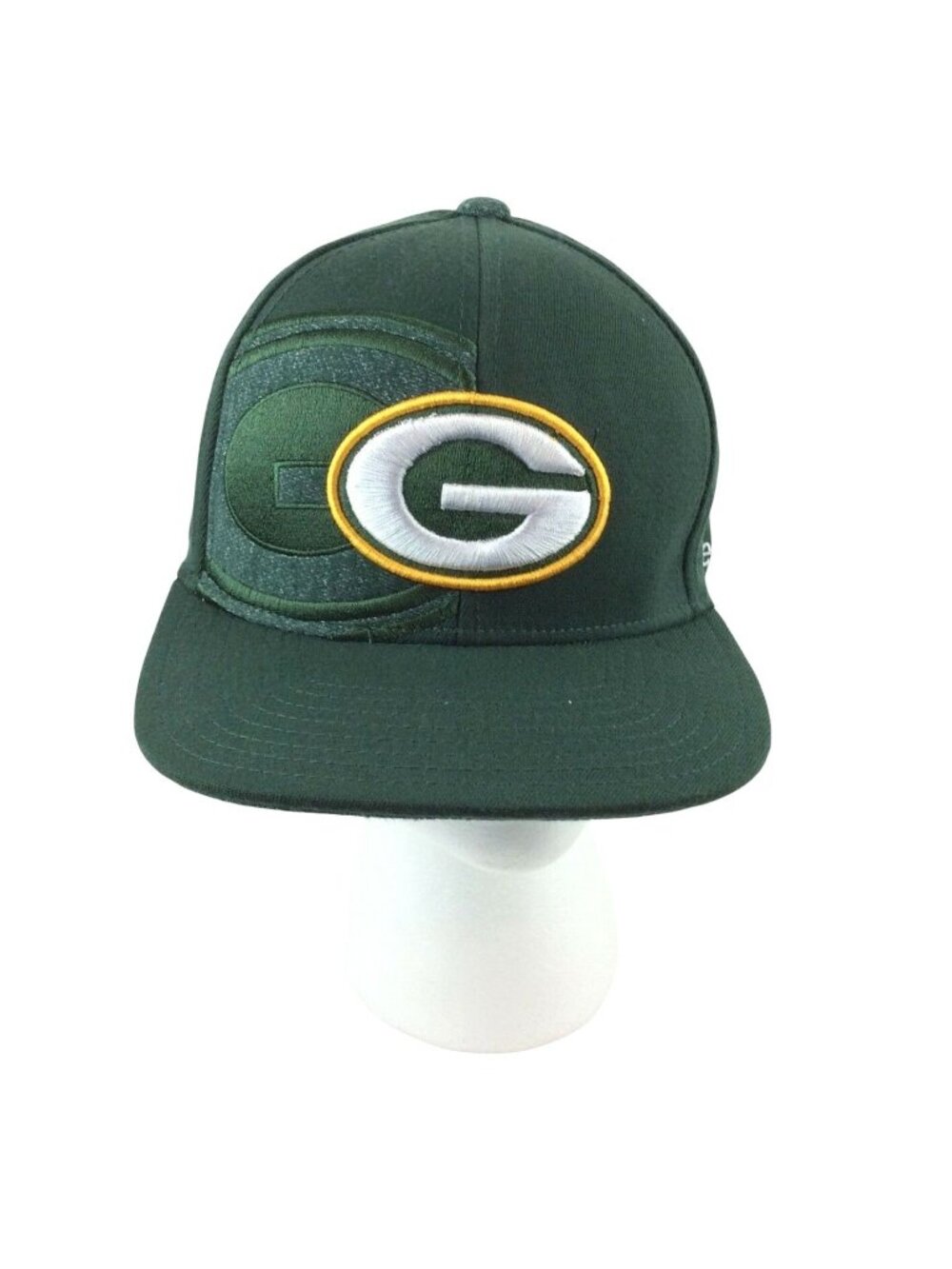 Green Bay Packers Reebok Onfield S/M Fitted Cap Embroidered NFL Licensed
